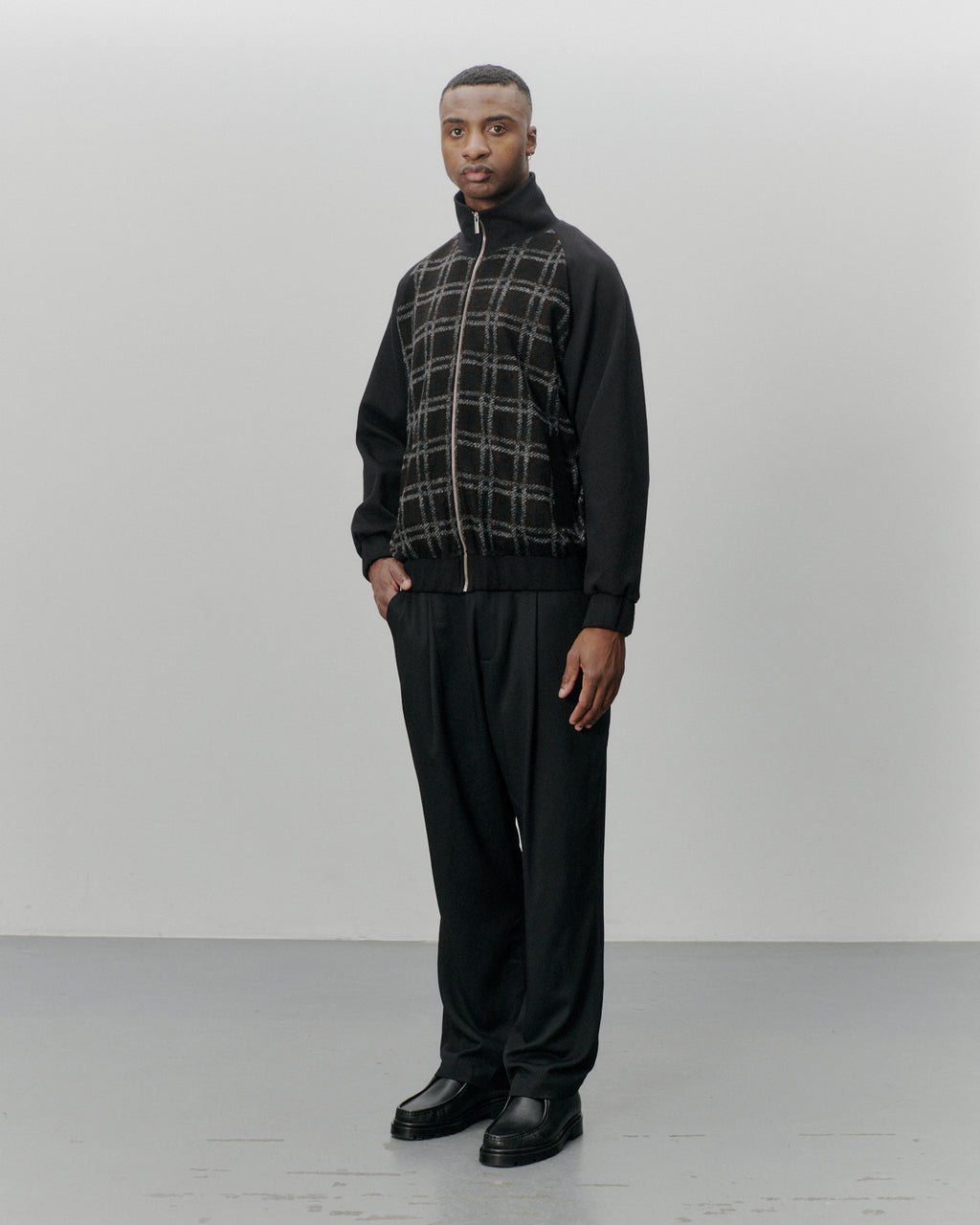 RAG ZIP _ BLACK/GREY/BROWN CHECK